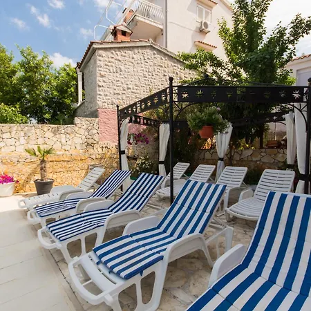 Apartment 102 Vila Trogir